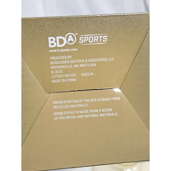 Final Out Bobblehead “The Hug” 2023  Texas Rangers World Series Champions - Picture 9 of 9